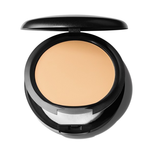 MAC Studio Fix Powder Plus Foundation Csomagolás nélküli alapozó