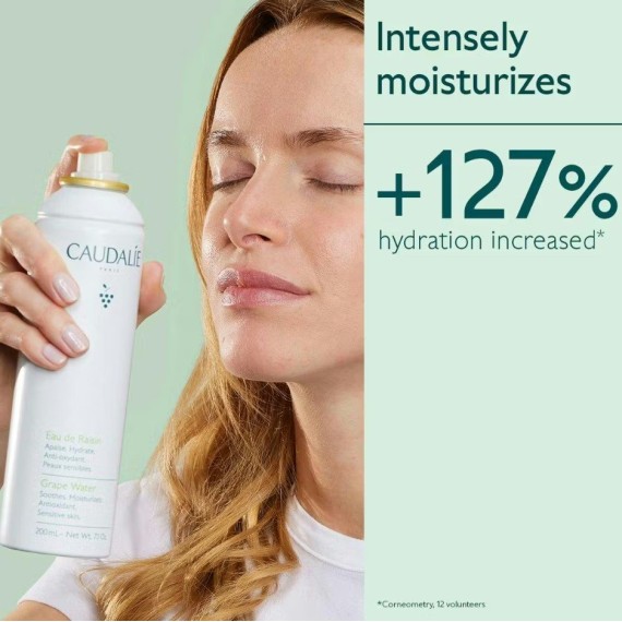 Caudalie Grape Water Arcra való szőlővíz