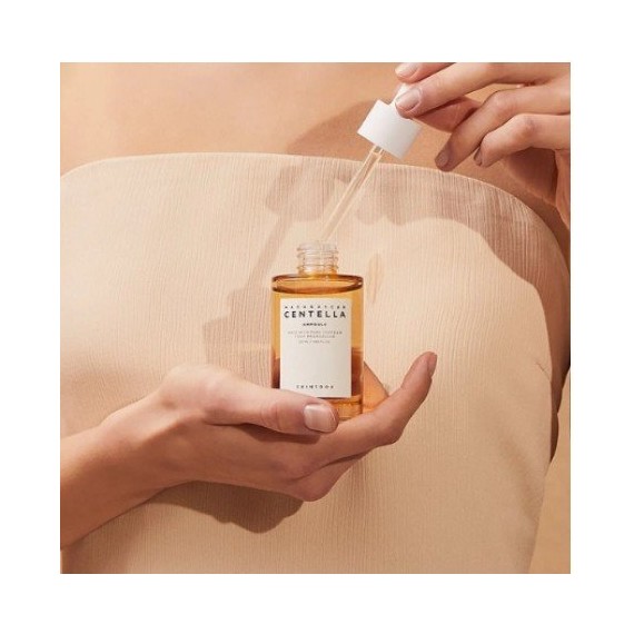 Skin1004 Madagascar Centella Ampoule Soothing Facial Serum Arcszérum