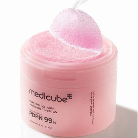 Medicube PDRN Pink Collagen Toning Gel Toner Pads Arcápoló párnák